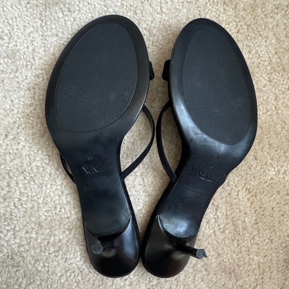 ZARA SANDALS WITH METALLIC DETAIL - Picture 2 of 4